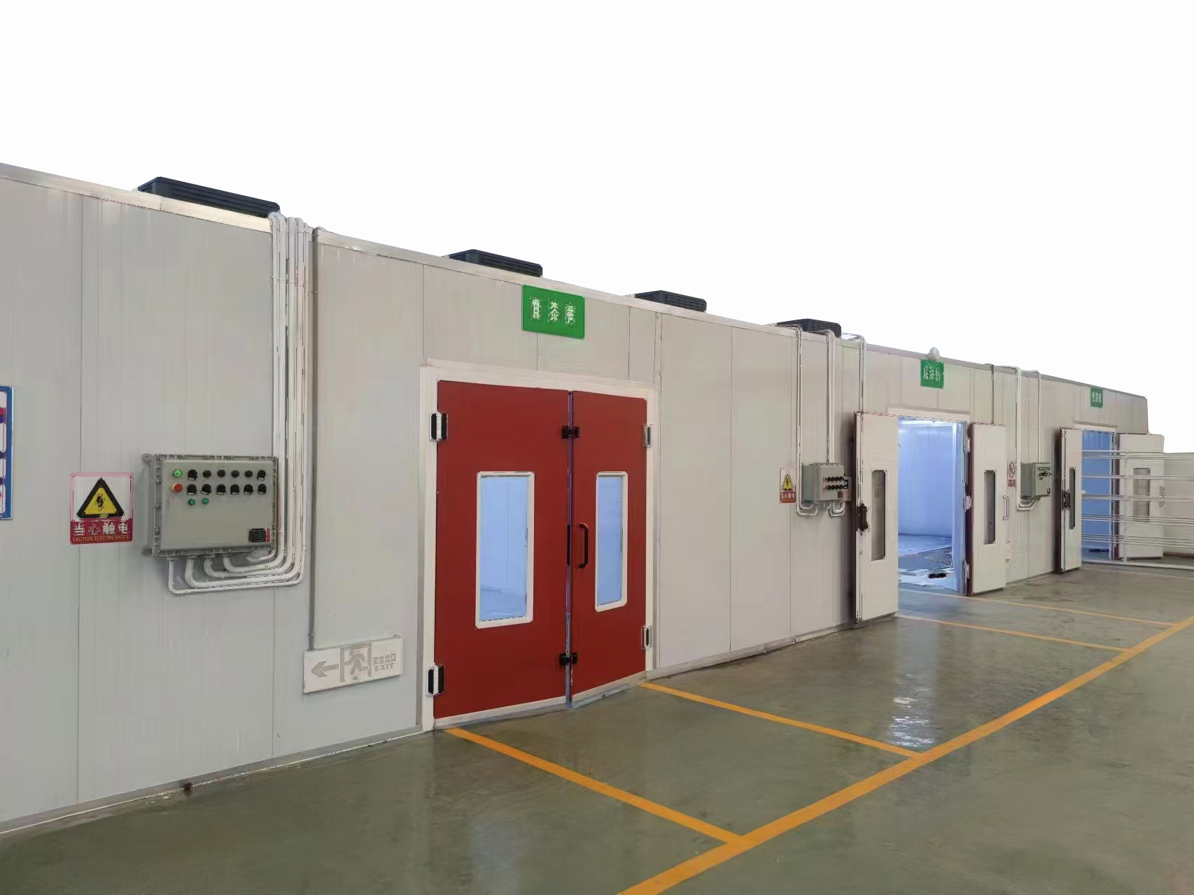 Fixed spray booth